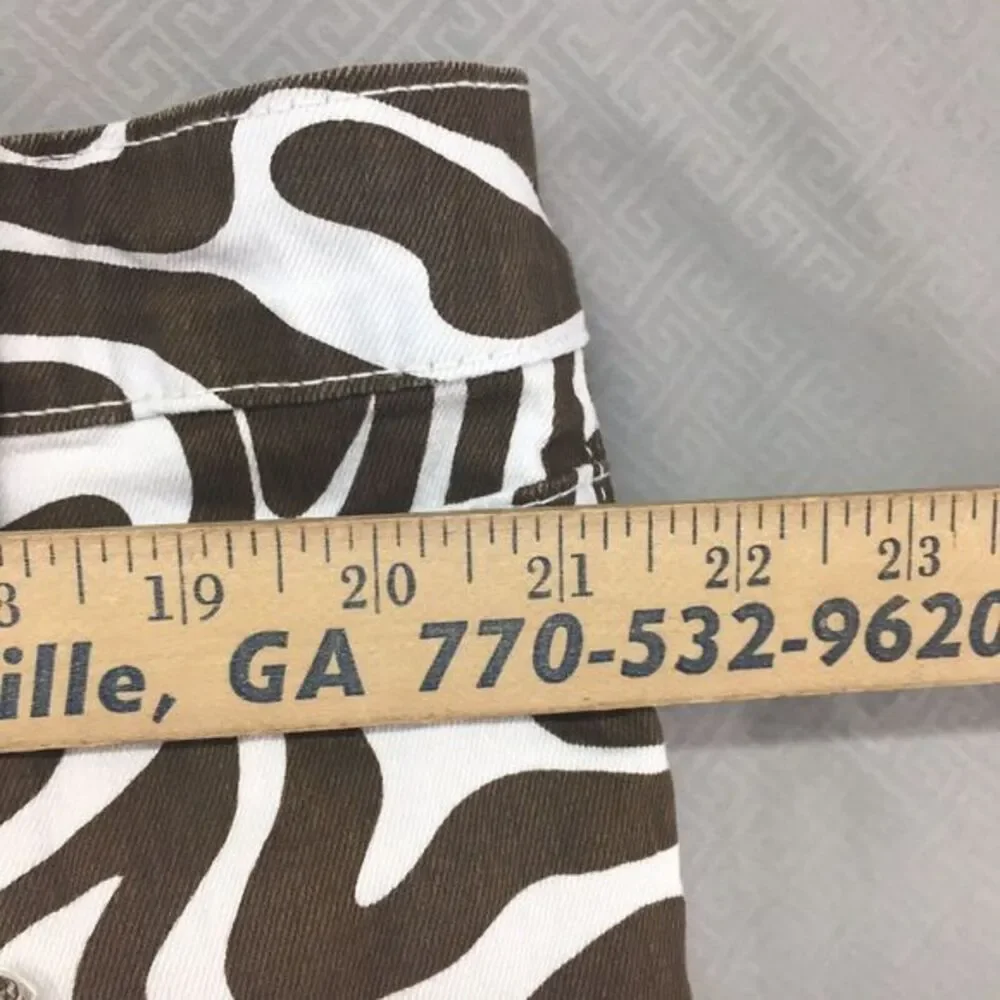 New Rue21‎ Skate High Rise Straight Leg Brown White Jeans Size 3X Women - Picture 10 of 12